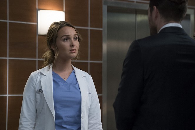 Grey's Anatomy - Die jungen Ärzte - Season 14 - Ausgeliefert! - Filmfotos - Camilla Luddington