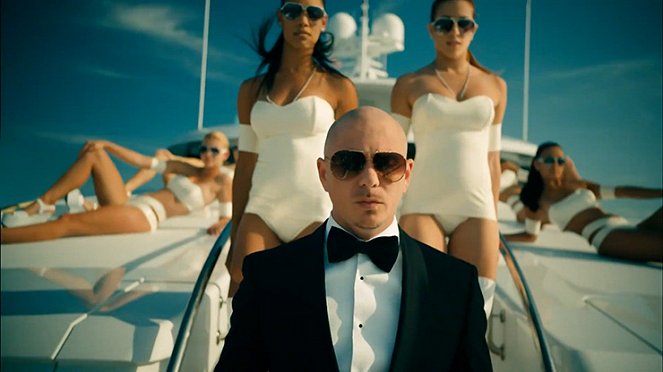 Arianna featuring Pitbull: Sexy People - Z filmu - Pitbull