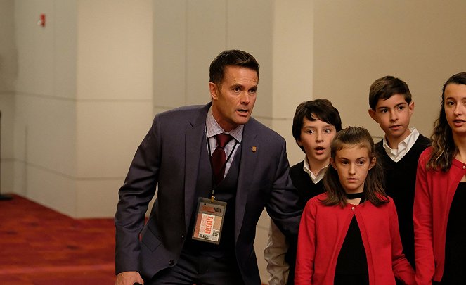The Gifted - X-roads - Photos - Garret Dillahunt