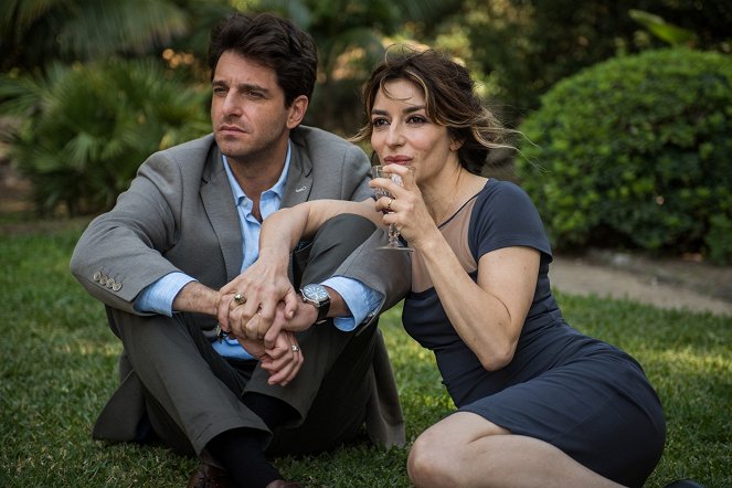 Une famille italienne - Film - Giampaolo Morelli, Sabrina Impacciatore