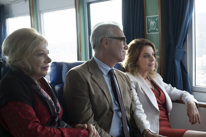 Cá por Casa Tudo Bem - Do filme - Sandra Milo, Massimo Ghini, Claudia Gerini