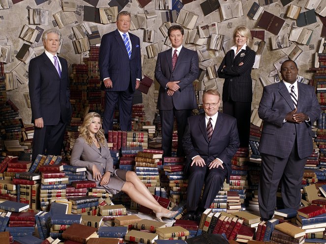 Boston Legal - Season 4 - Werbefoto - John Larroquette, Tara Summers, William Shatner, James Spader, Christian Clemenson, Candice Bergen, Gary Anthony Williams