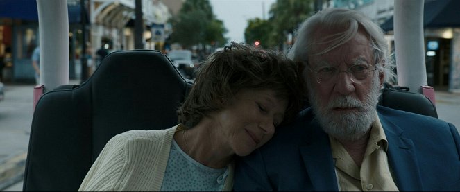 Krásny únik - Z filmu - Helen Mirren, Donald Sutherland