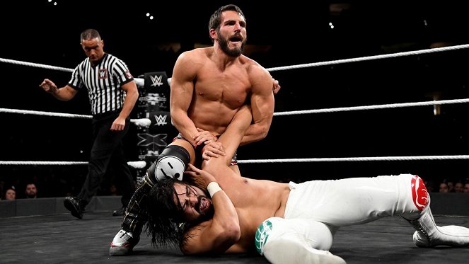 NXT TakeOver: Philadelphia - Photos - Manuel Alfonso Andrade Oropeza, Johnny Gargano