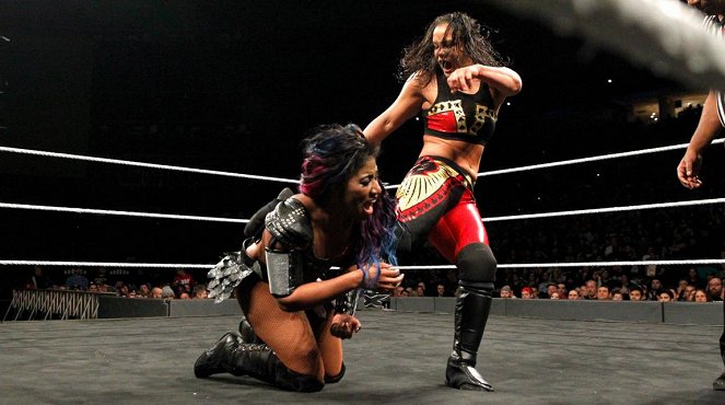 NXT TakeOver: Philadelphia - Photos - Adrienne Reese, Shayna Baszler