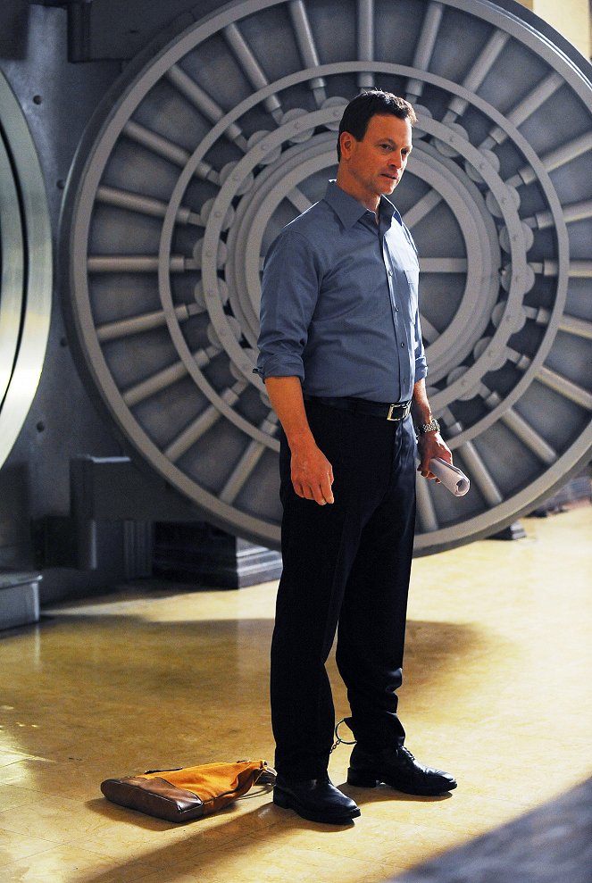 CSI: NY - Season 4 - Hostage - Photos - Gary Sinise