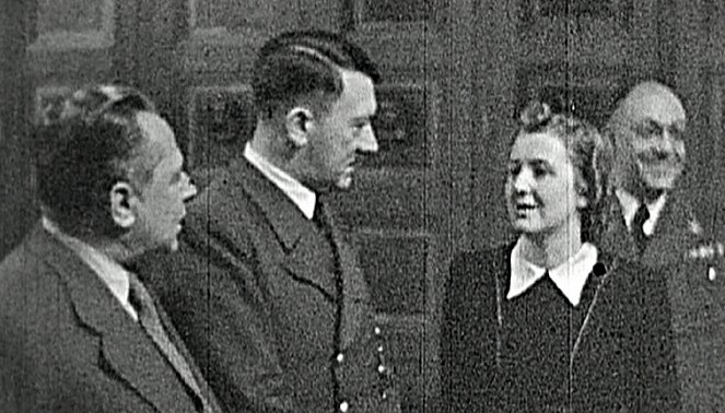 Duben 1945: Soumrak bohů v Hitlerově bunkru - Z filmu