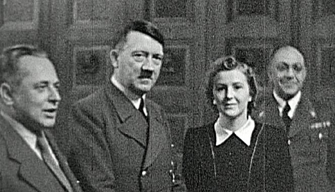 Duben 1945: Soumrak bohů v Hitlerově bunkru - Z filmu