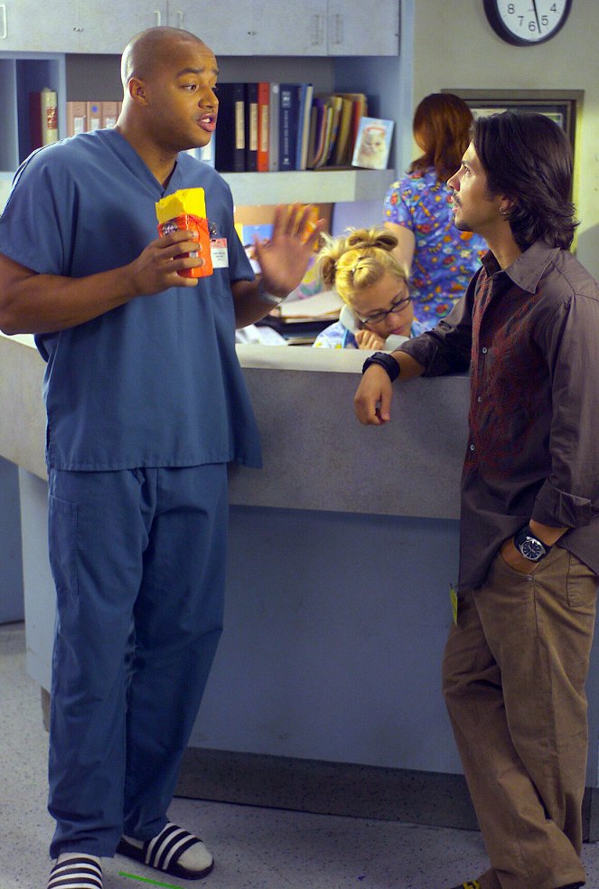 Scrubs - Season 3 - My Advice to You - Photos - Donald Faison