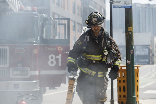 Chicago Fire - Scorched Earth - Photos
