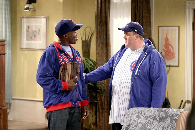 Mike a Molly - Opening Day - Z filmu - Reno Wilson, Billy Gardell
