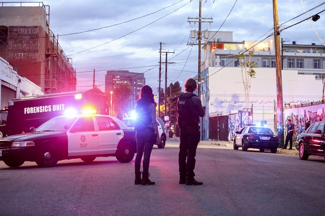 NCIS: Los Angeles - Unleashed - Photos