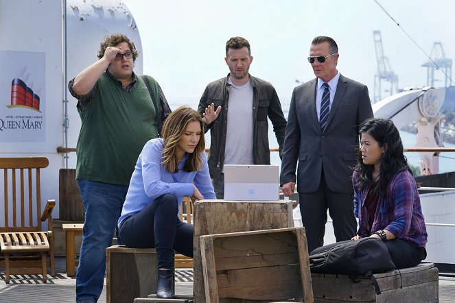 Scorpion - Season 4 - Queen Scary - De la película - Ari Stidham, Katharine McPhee, Eddie Kaye Thomas, Robert Patrick, Jadyn Wong