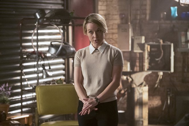 Scorpion - Season 4 - Go with the Flo(rence) - Photos - Tina Majorino