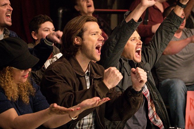 Supernatural - Season 11 - Beyond the Mat - Photos - Jared Padalecki, Jensen Ackles