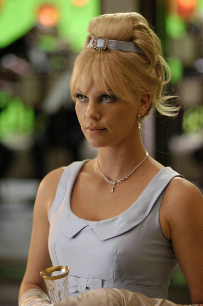 Llámame Peter - De la película - Charlize Theron