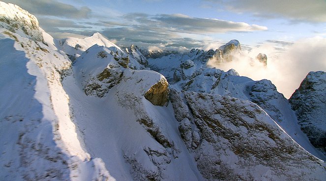 Universum: Dolomiten - Sagenhaftes Juwel der Alpen - Z filmu