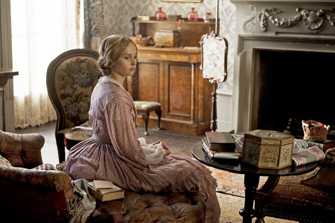 The Invisible Woman - Photos - Felicity Jones