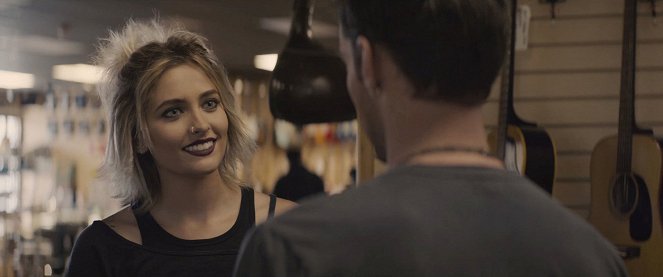 Raz się żyje - Z filmu - Paris Jackson