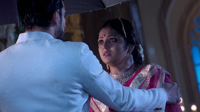 Ek Tha Raja Ek Thi Rani - Photos - Drashti Dhami