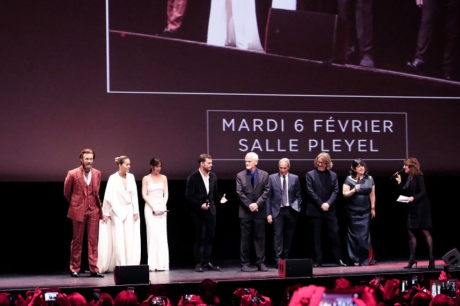 Fifty Shades Freed - Evenementen - Fifty Shade Freed Premiere on Feb.6,2018 in Paris, France - Eric Johnson, Rita Ora, Dakota Johnson, Jamie Dornan, James Foley, Niall Leonard, E.L. James