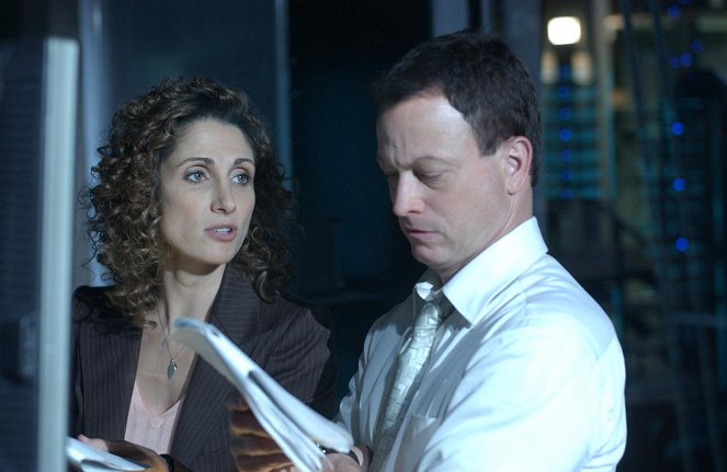 CSI: Nueva York - Season 1 - The Fall - De la película - Melina Kanakaredes, Gary Sinise