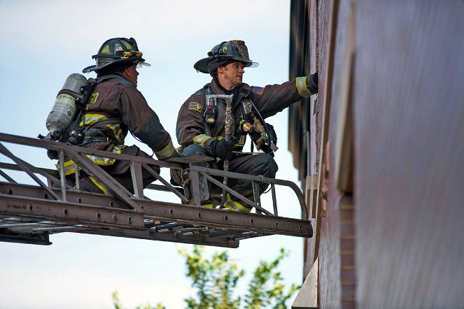 Chicago Fire - Aus Mangel an Beweisen - Filmfotos - Jesse Spencer