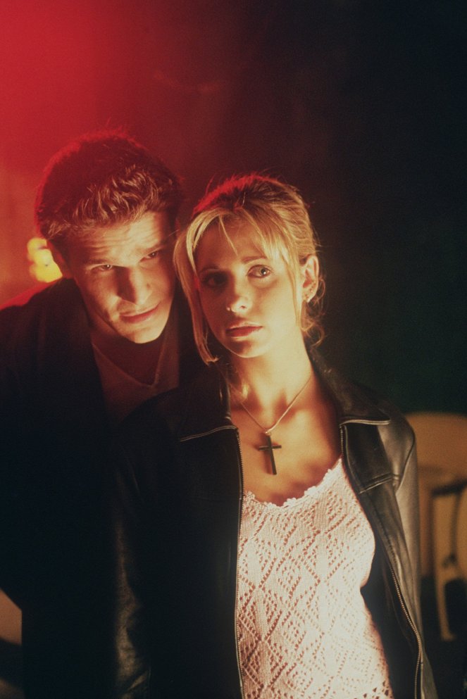 Buffy, a vámpírok réme - Megigézve - Filmfotók - David Boreanaz, Sarah Michelle Gellar