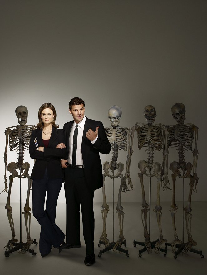 Bones - Die Knochenjägerin - Season 3 - Werbefoto - Emily Deschanel, David Boreanaz