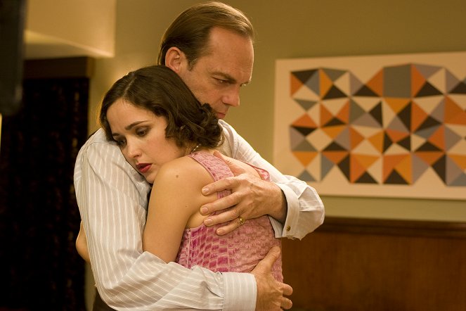 The Boxer and the Bombshell - Photos - Rose Byrne, Hugo Weaving