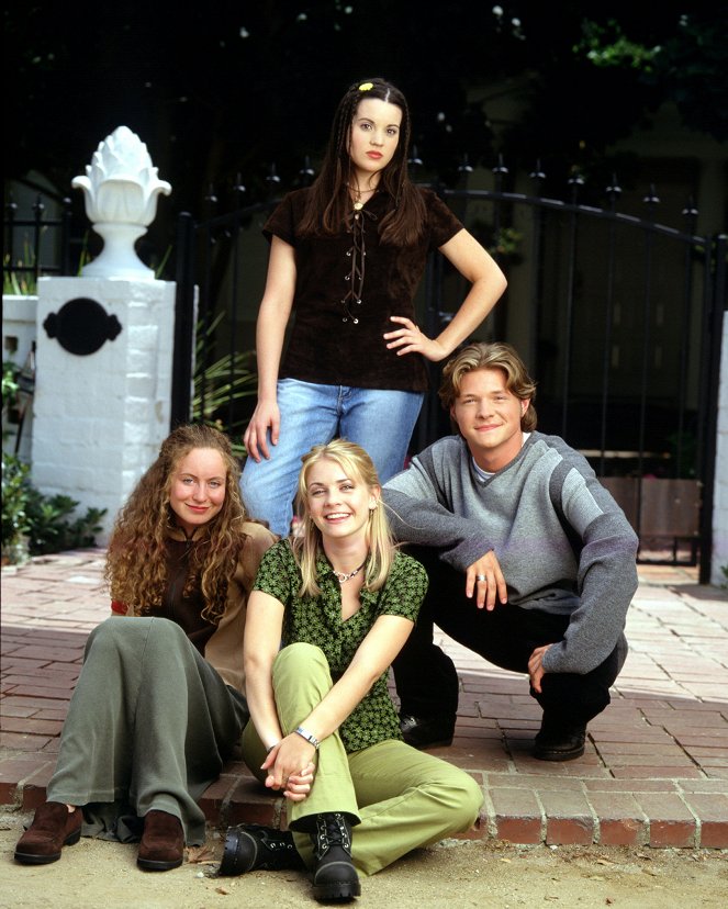 Sabrina, the Teenage Witch - Promo - Michelle Beaudoin, Jenna Leigh Green, Melissa Joan Hart, Nate Richert