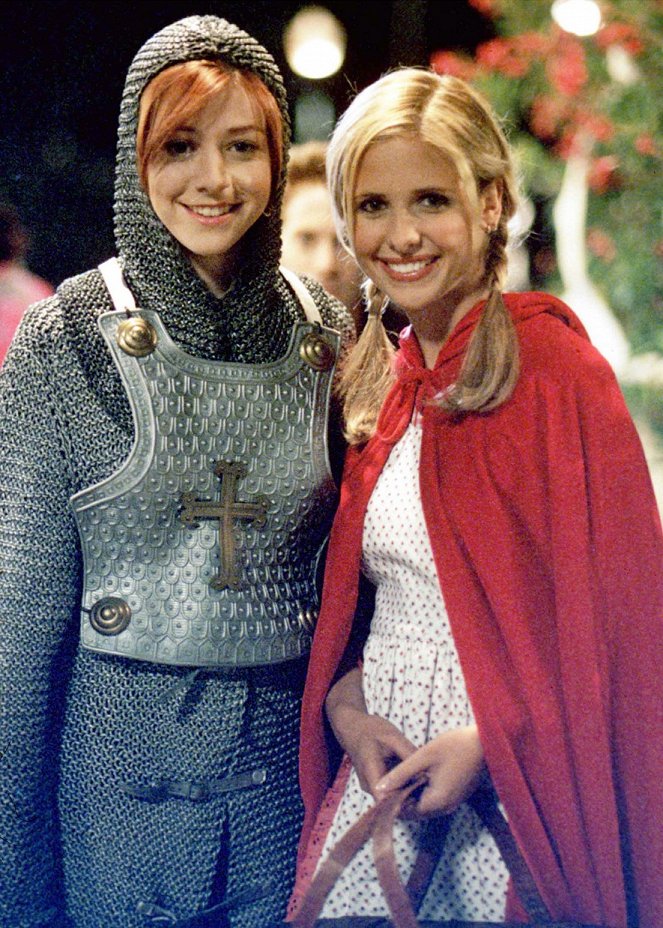Buffy, a vámpírok réme - Season 4 - Félj magadtól - Forgatási fotók - Alyson Hannigan, Sarah Michelle Gellar