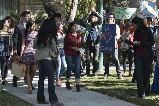 The Fosters - Line in the Sand - Z filmu - Alex Quijano, Cierra Ramirez