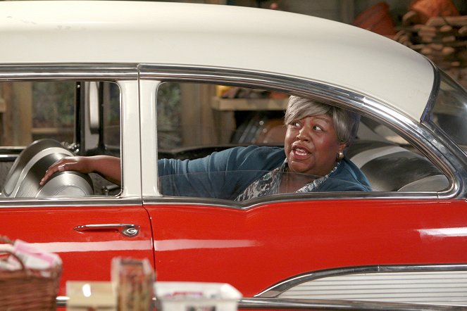 Mike & Molly - '57 Chevy Bel Air - Photos - Cleo King