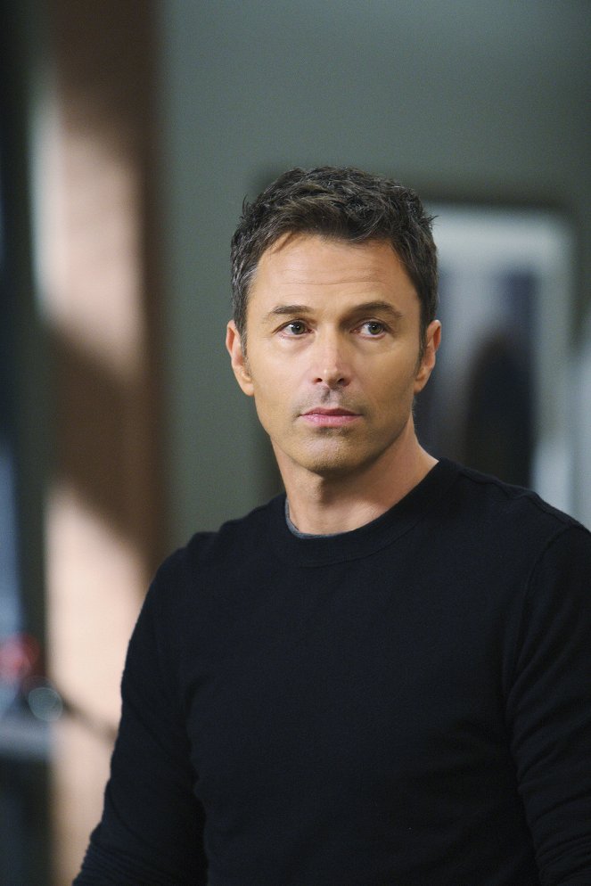 Private Practice - Season 2 - Yours, Mine & Ours - Photos - Tim Daly