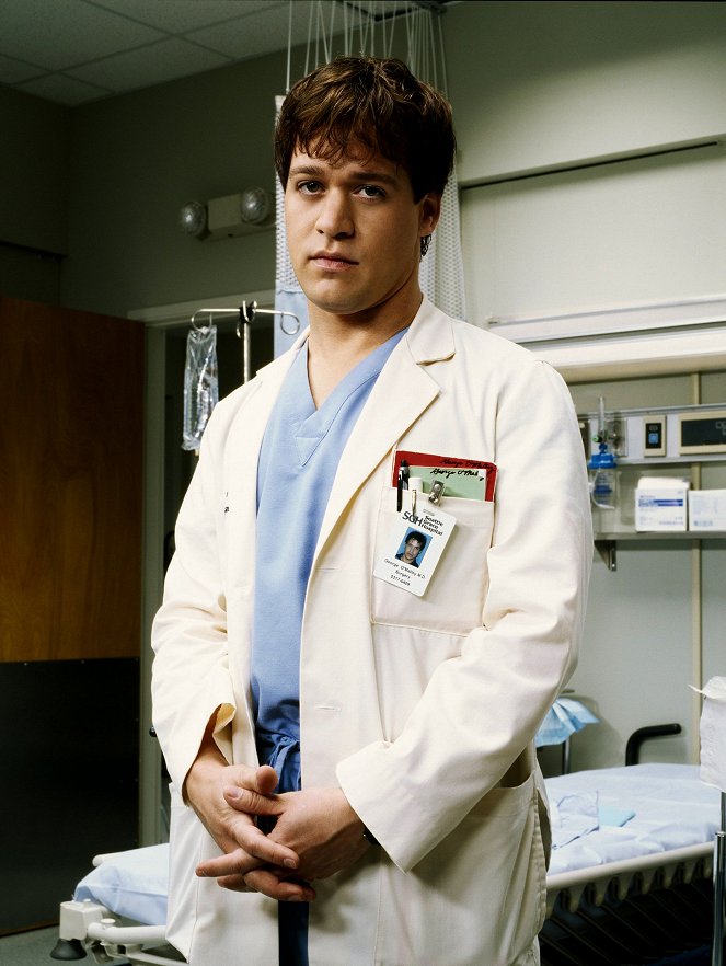 A Anatomia de Grey - Season 1 - Promo - T.R. Knight