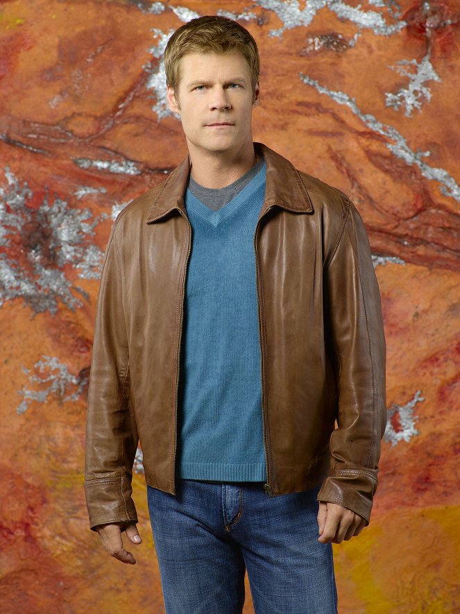 V - Promo - Joel Gretsch