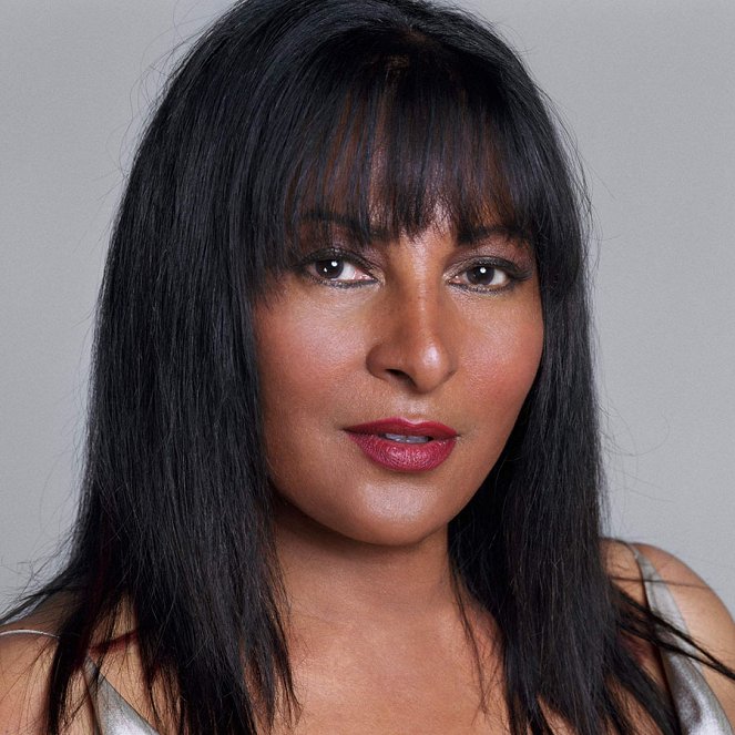 The L Word - Season 3 - Werbefoto - Pam Grier