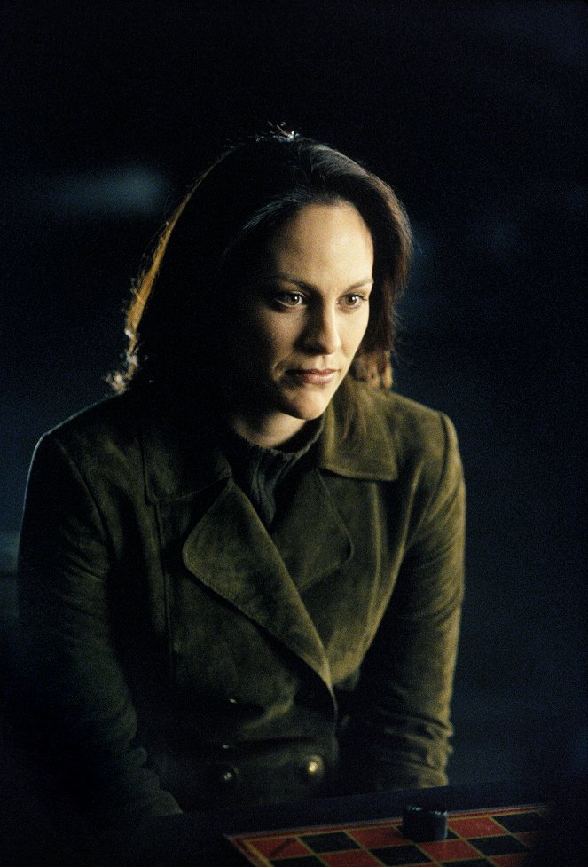 The X-Files - Season 9 - Improbable - Photos - Annabeth Gish