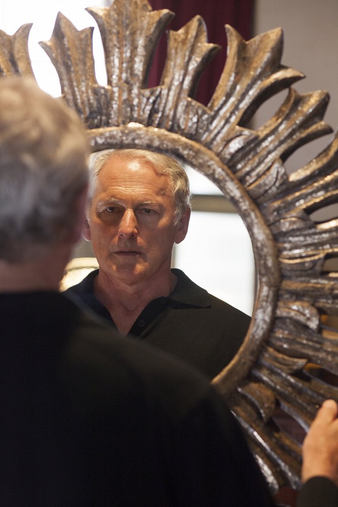The Hunters - Photos - Victor Garber