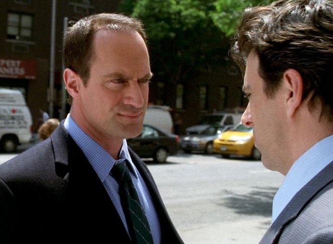 Law & Order: Special Victims Unit - Outcry - Van film - Christopher Meloni