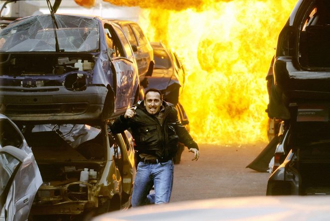 Alarm für Cobra 11 - Die Autobahnpolizei - Alte Schule - Kuvat elokuvasta - Erdogan Atalay