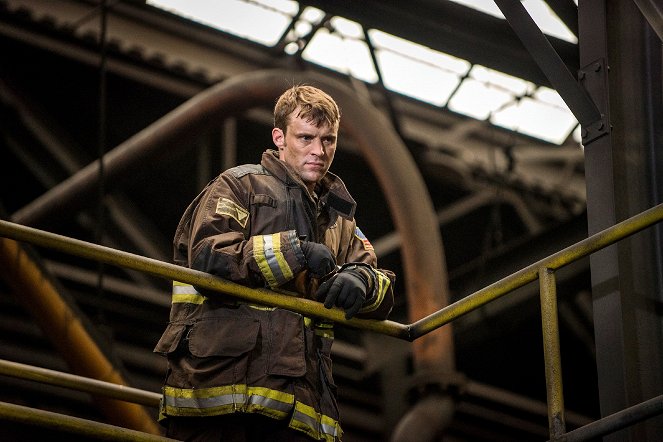 Chicago Fire - Lift Each Other - Photos - Jesse Spencer