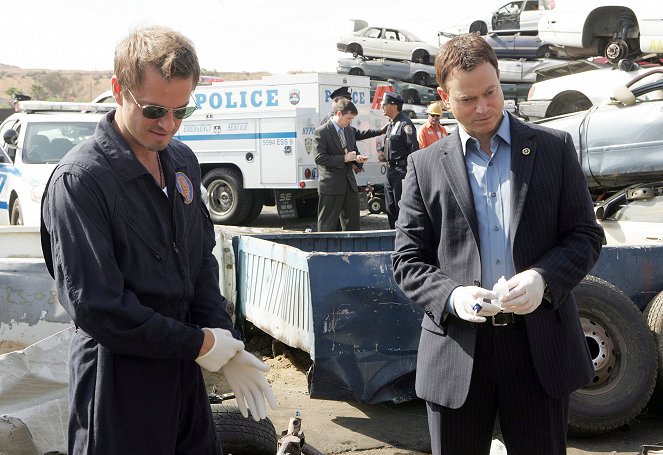 CSI: Kryminalne zagadki Nowego Jorku - Pudełko - Z filmu - Carmine Giovinazzo, Gary Sinise