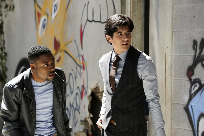 Rush Hour - Pilot - Photos - Justin Hires, Jon Foo