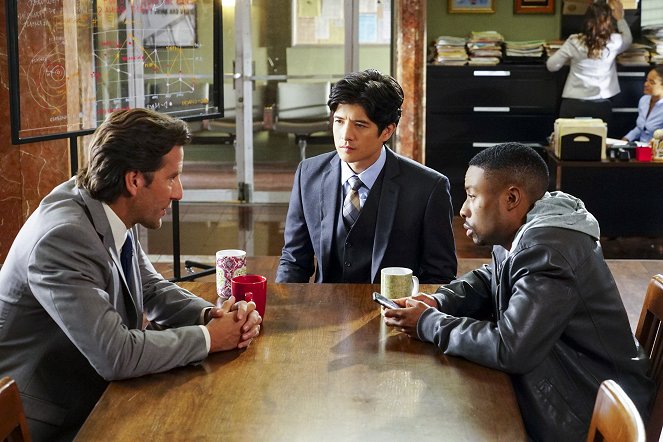 Rush Hour - Pilot - Photos - Jon Foo, Justin Hires