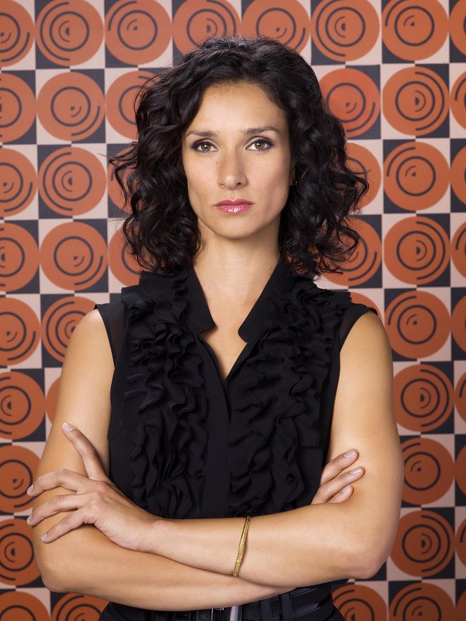 Human Target - Promokuvat - Indira Varma