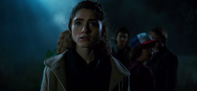 Stranger Things - Chapter Eight: The Mind Flayer - Photos - Natalia Dyer