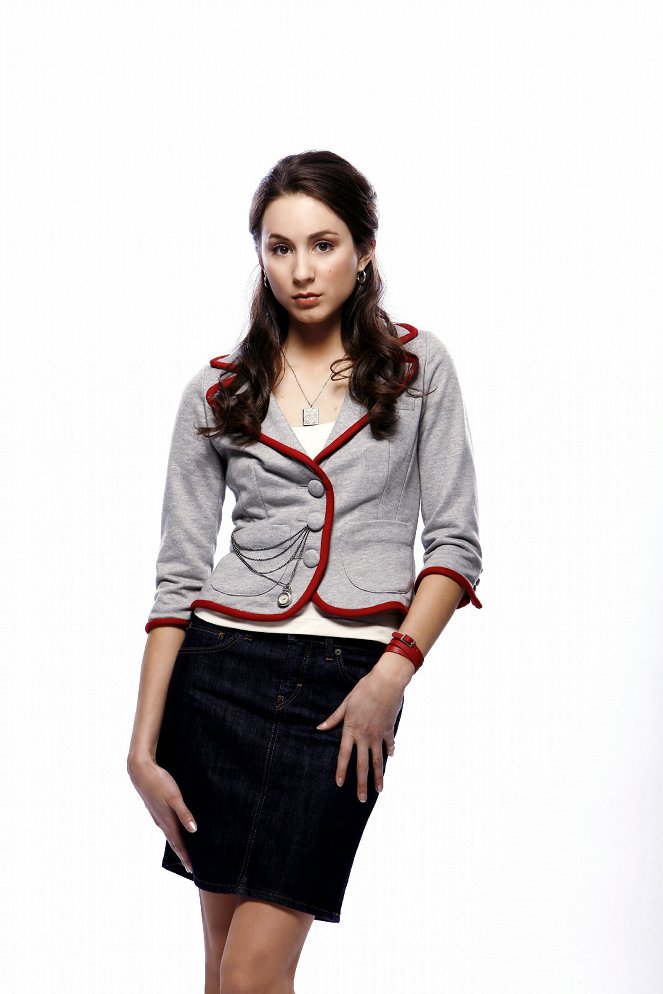 Pretty Little Liars - Promo - Troian Bellisario