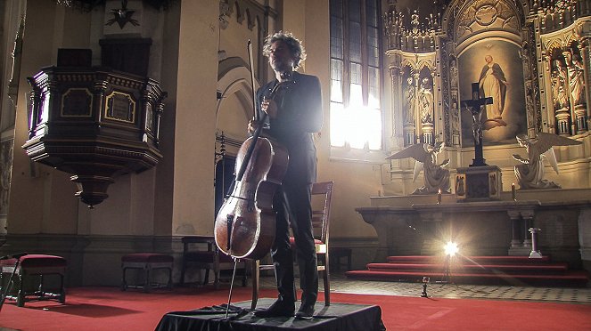 Jiří Bárta hraje Bachovy Suity pro violoncello - Film
